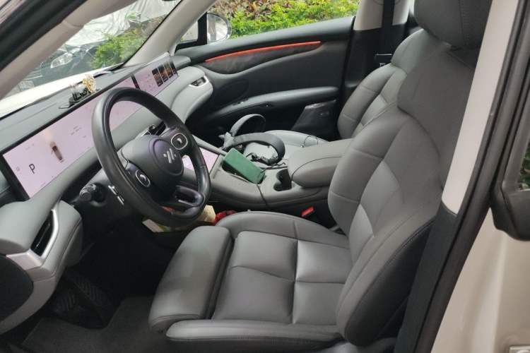 Used IM LS6 2023 Max Long-Range Version Left Front Seat