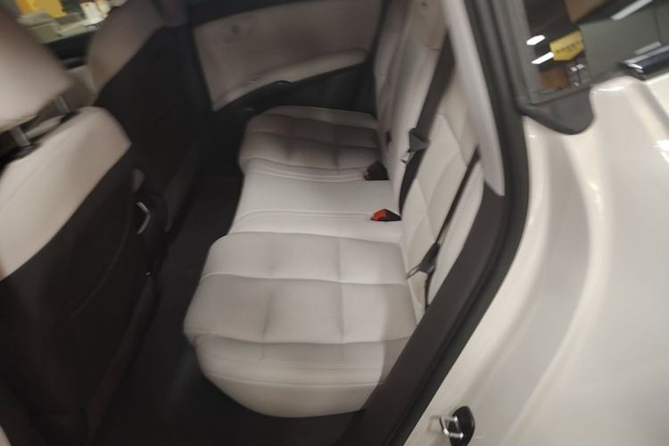 Used IM LS6 2023 Max Long-Range Version Left Rear Seat