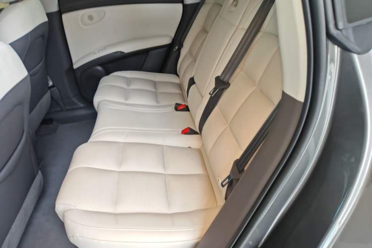 Used IM LS6 2023 Max Standard Edition Left Rear Seat