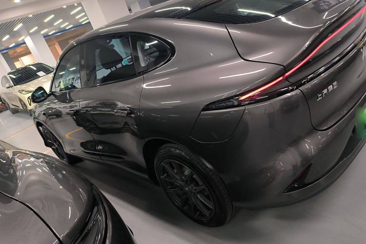 Used IM LS6 2023 Max Standard Edition Left Side