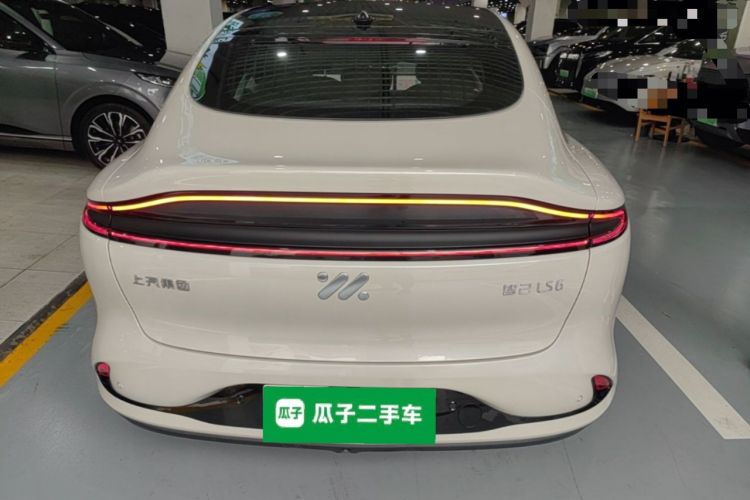Used IM LS6 2023 Max Enhanced Performance Edition Rear