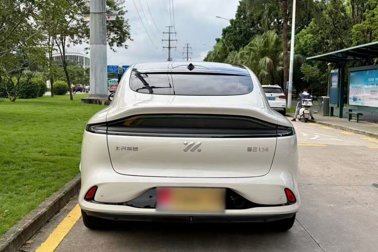 Used IM LS6 2023 Max Enhanced Performance Edition Rear