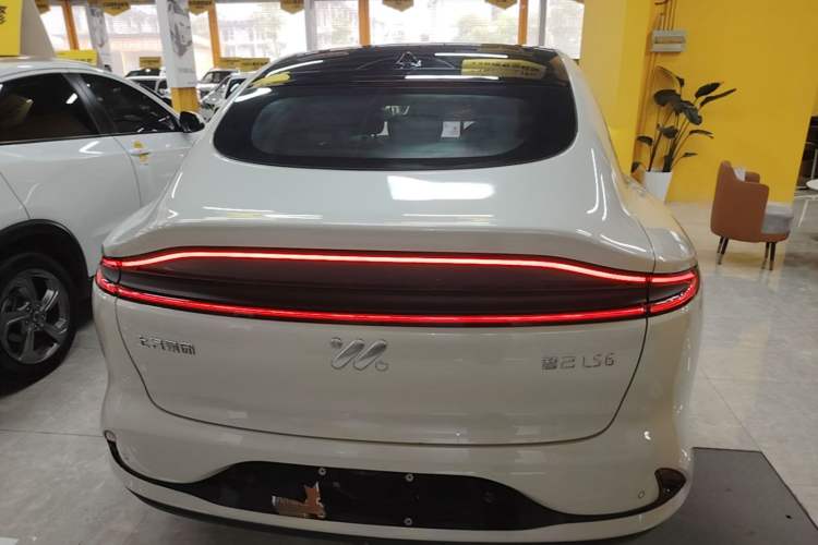 Used IM LS6 2023 Max Long-Range Version Rear