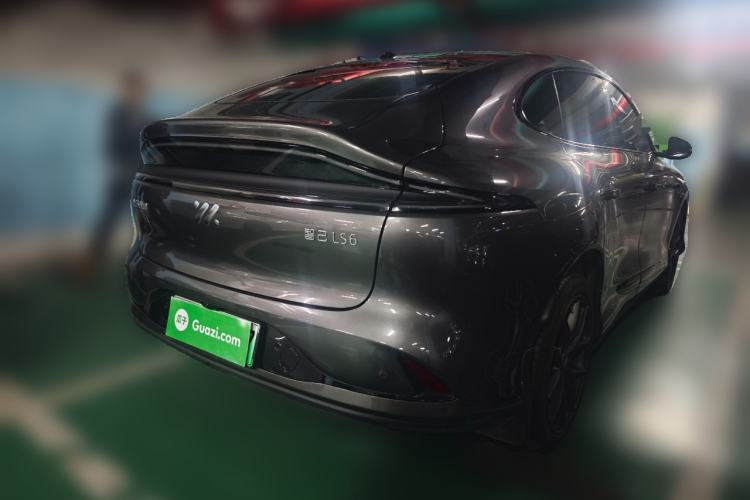 Used IM LS6 2023 Max Standard Edition Rear Right 45 Deg
