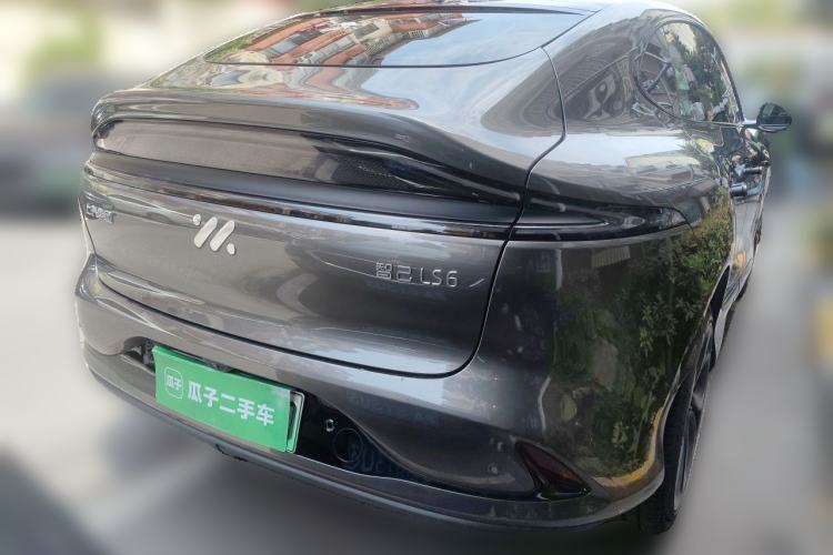 Used IM LS6 2023 Max Standard Edition Rear Right 45 Deg