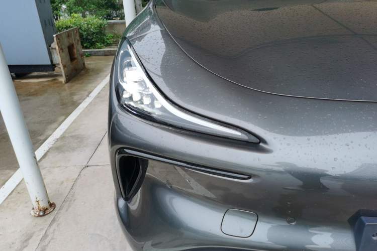 Used IM LS6 2023 Max Standard Edition Right Front Headlight