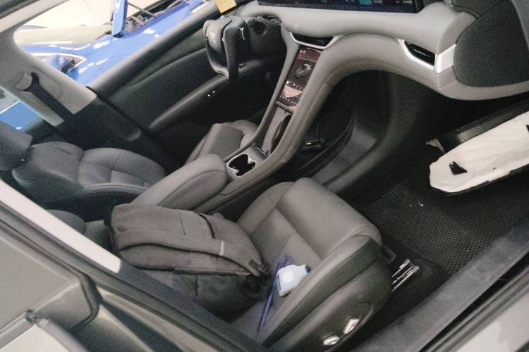 Used IM LS6 2023 Max Standard Edition Right Front Seat