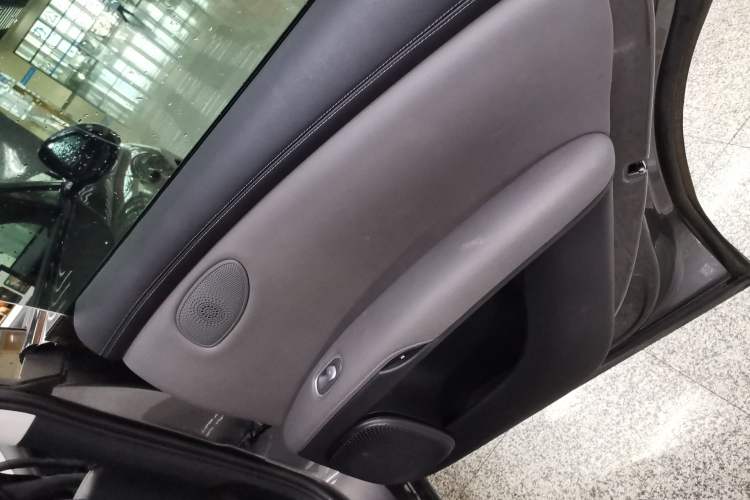 Used IM LS6 2023 Max Standard Edition Right Rear Door Interior