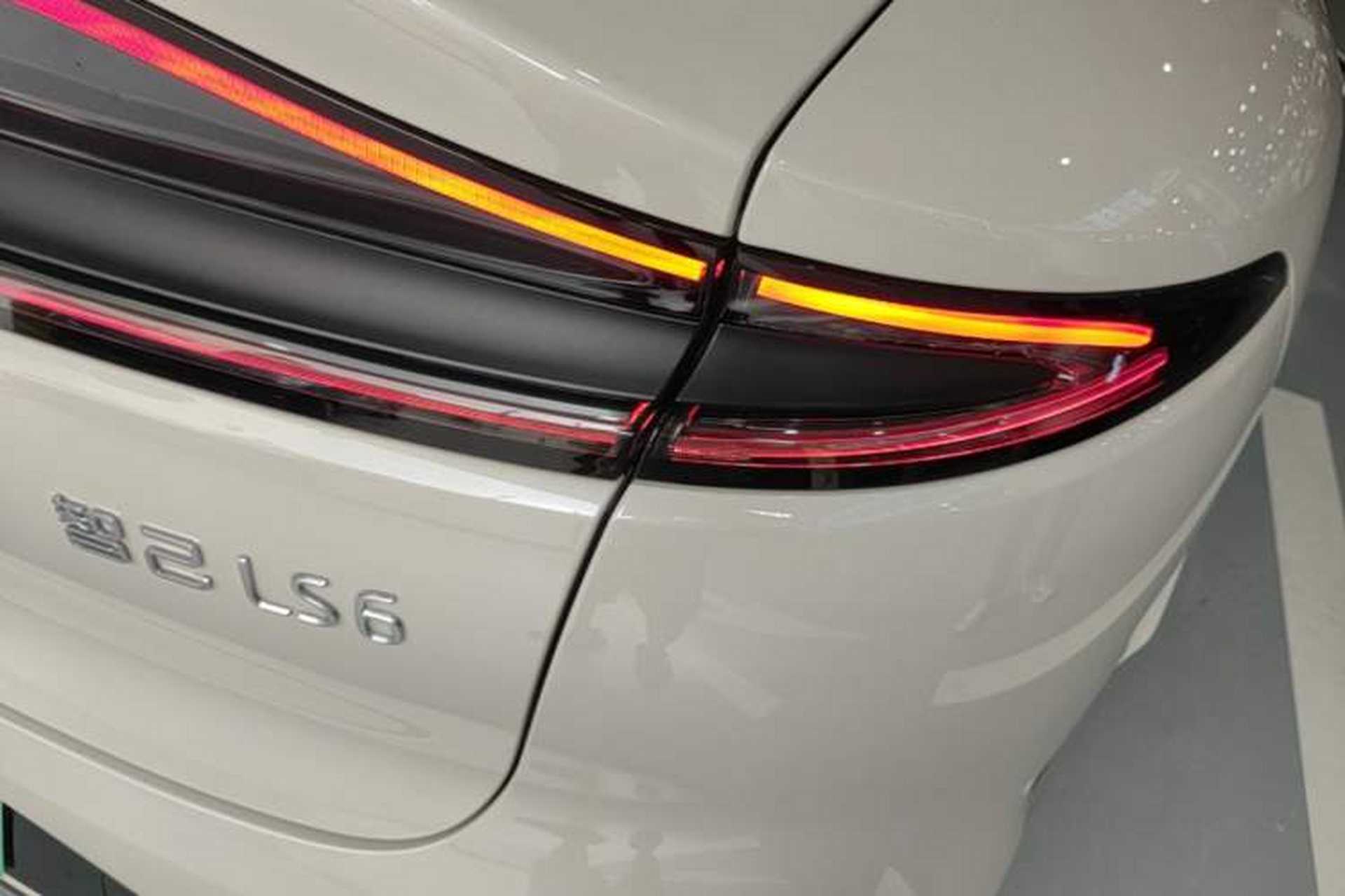 Used IM LS6 2023 Max Enhanced Performance Edition Right Rear Taillight