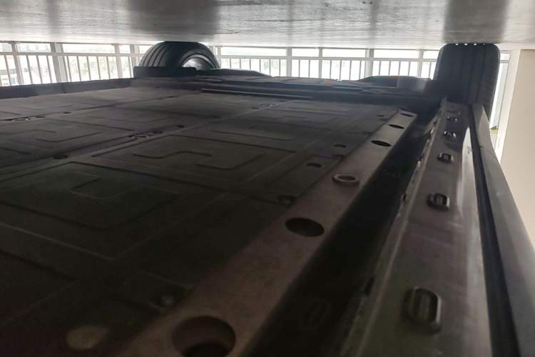 Used IM LS6 2023 Max Standard Edition Right Side Sill