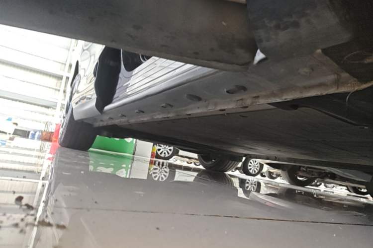 Used IM LS6 2023 Max Standard Edition Right Side Sill