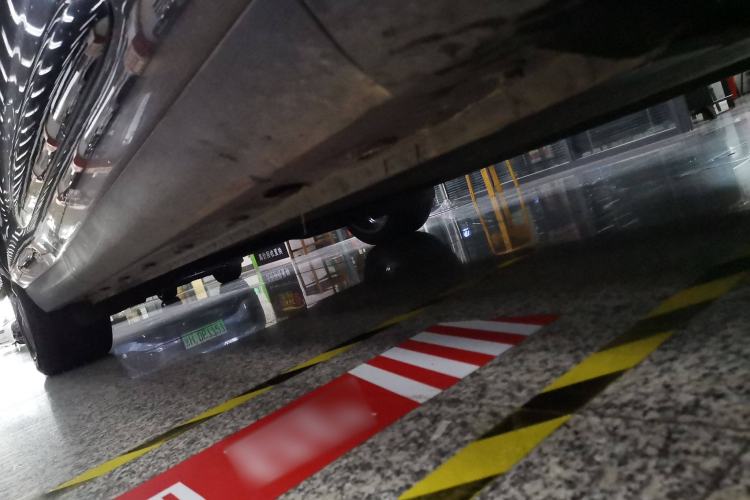 Used IM LS6 2023 Max Standard Edition Right Side Sill