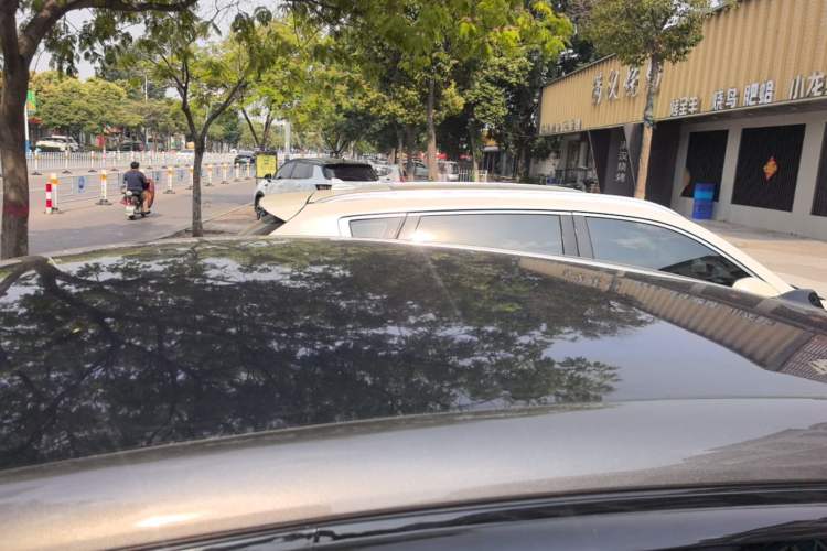 Used IM LS6 2023 Max Standard Edition Roof