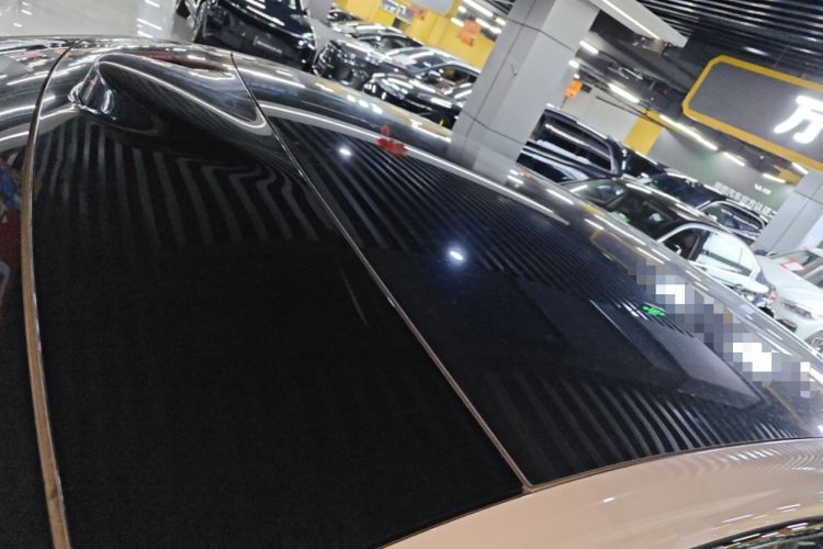 Used IM LS6 2023 Max Standard Edition Roof