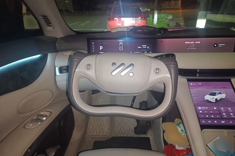 Used IM LS6 2023 Max Standard Edition Steering Wheel