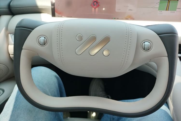 Used IM LS6 2023 Max Standard Edition Steering Wheel