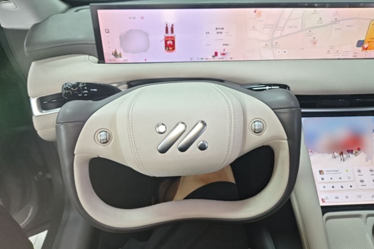 Used IM LS6 2023 Max Standard Edition Steering Wheel