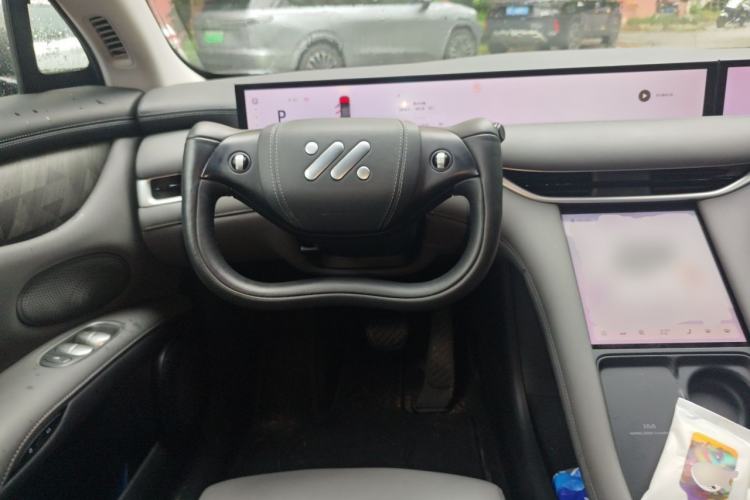 Used IM LS6 2023 Max Long-Range Version Steering Wheel