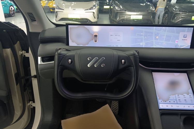 Used IM LS6 2023 Max Standard Edition Steering Wheel