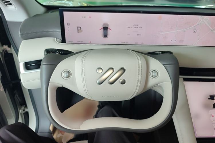 Used IM LS6 2023 Max Standard Edition Steering Wheel