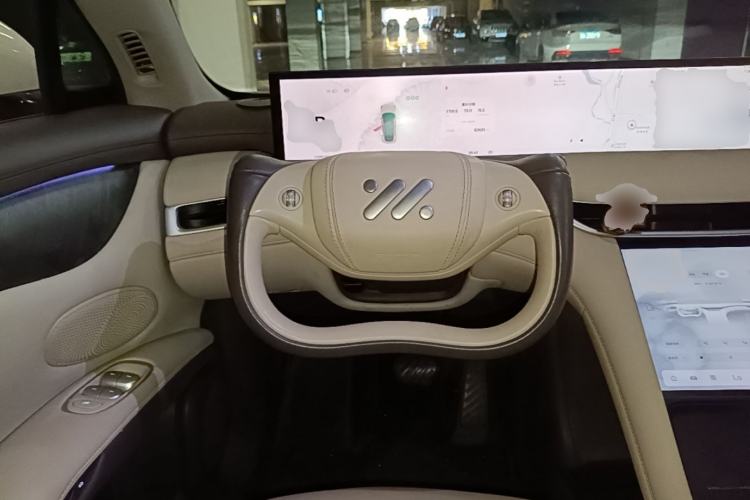 Used IM LS6 2023 Max Standard Edition Steering Wheel