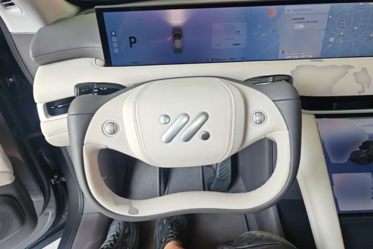Used IM LS6 2023 Max Standard Edition Steering Wheel
