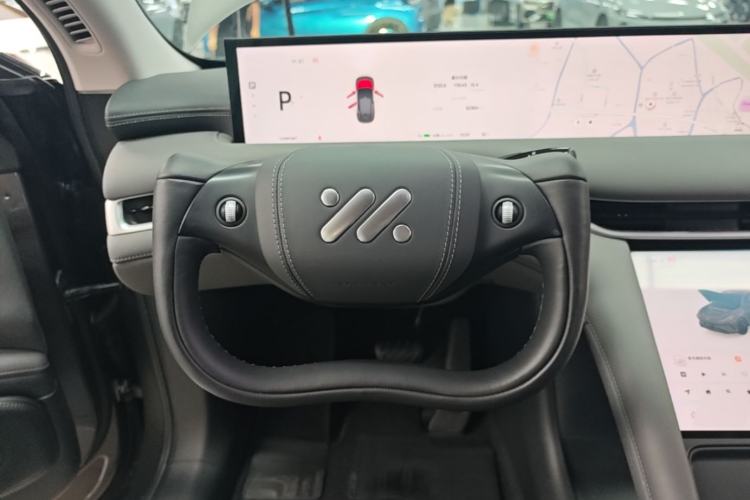 Used IM LS6 2023 Max Standard Edition Steering Wheel