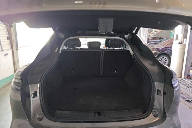 Used IM LS6 2023 Max Standard Edition Trunk