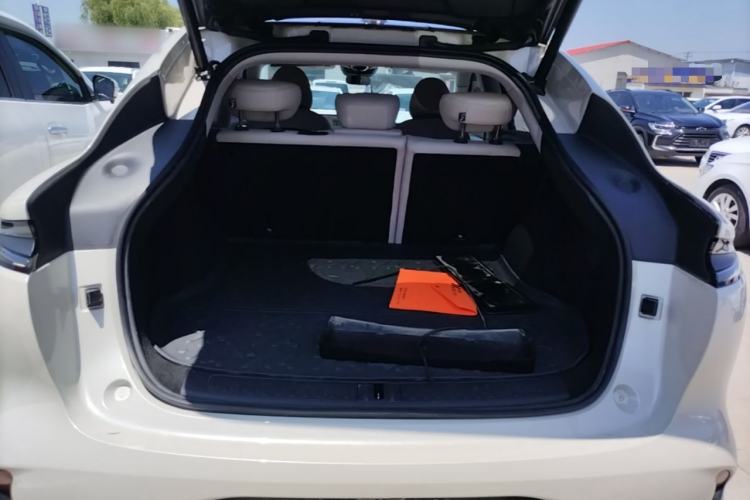 Used IM LS6 2023 Max Standard Edition Trunk