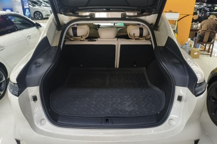 Used IM LS6 2023 Max Standard Edition Trunk