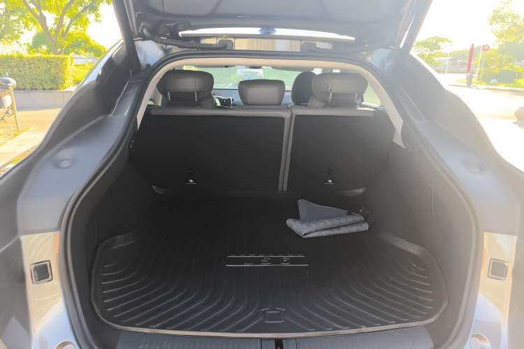 Used IM LS6 2023 Max Standard Edition Trunk