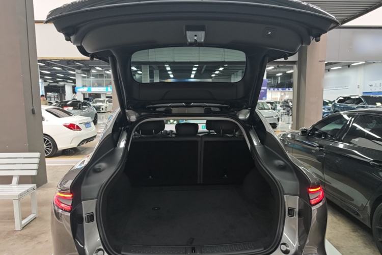 Used IM LS6 2023 Max Standard Edition Trunk