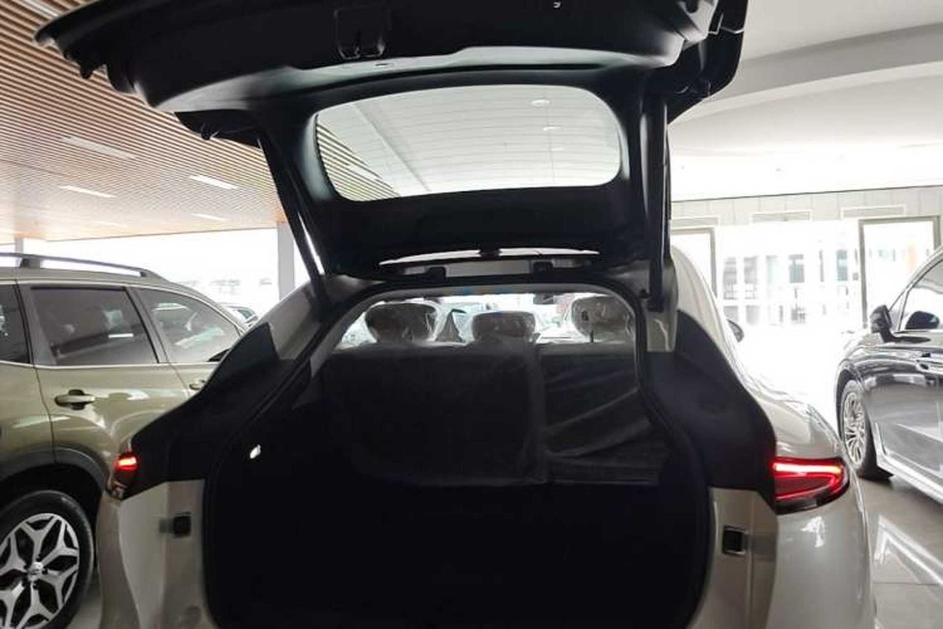 Used IM LS6 2023 Max Standard Edition Trunk