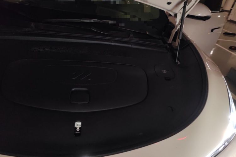 Used IM LS6 2023 Max Standard Edition Engine Bay Left
