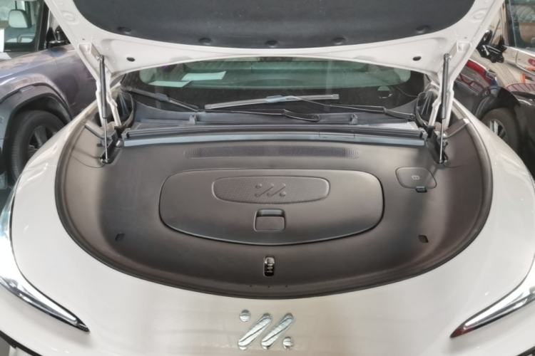 Used IM LS6 2023 Max Standard Edition Engine Bay