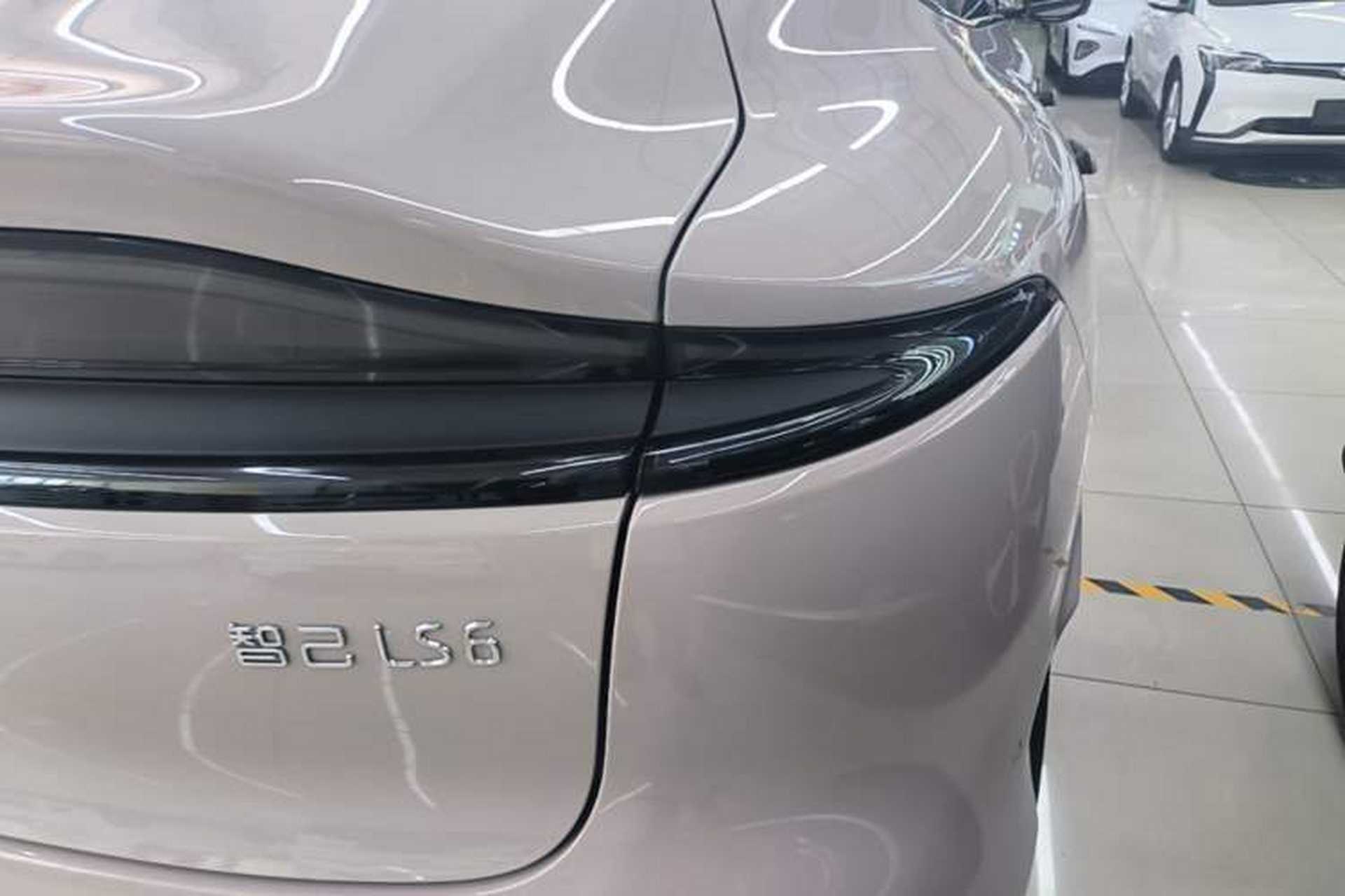 Used IM LS6 2023 Max Standard Edition Exterior 3