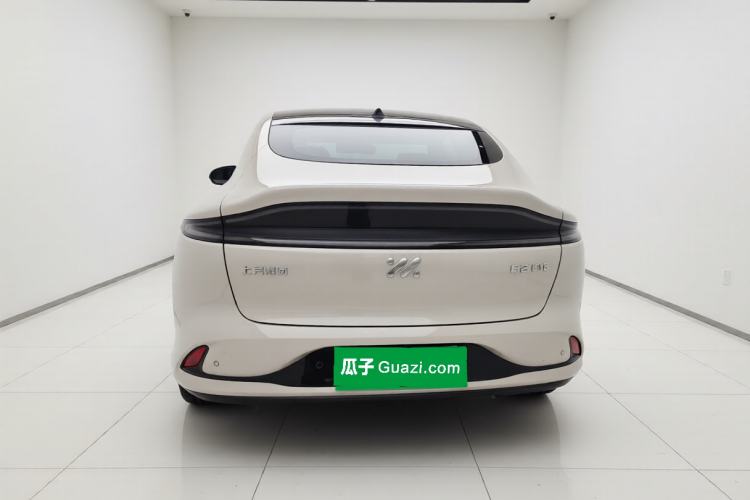 Used IM LS6 2023 Max Extended-Range Version Exterior 4