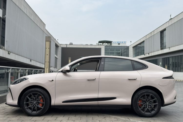 Used IM LS6 2023 Max Standard Edition Exterior 5
