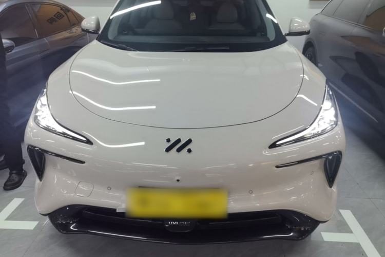 Used IM LS6 2023 Max Long-Range Version Front