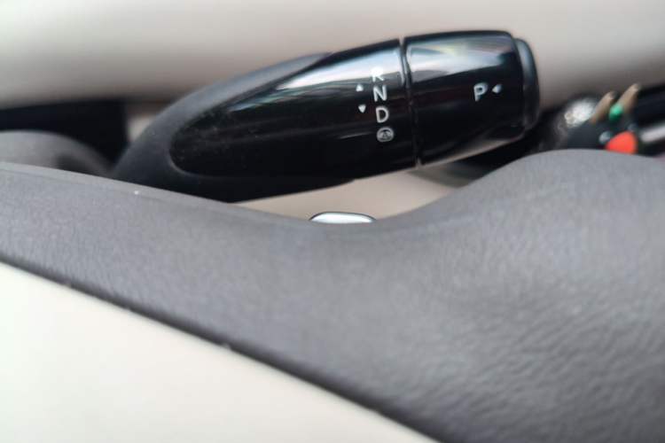 Used IM LS6 2023 Max Standard Edition Gear Lever