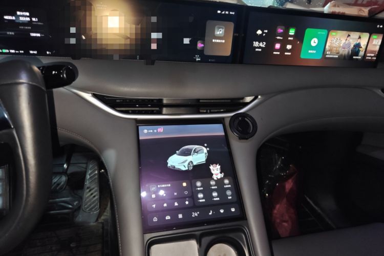Used IM LS6 2023 Max Enhanced Performance Edition Audio And AC Panel