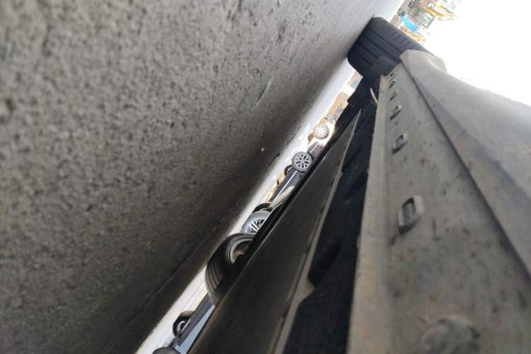 Used IM LS6 2023 Max Enhanced Performance Edition Chassis Front Right