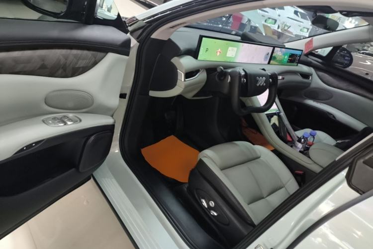 Used IM LS6 2023 Max Standard Edition Driver Seat
