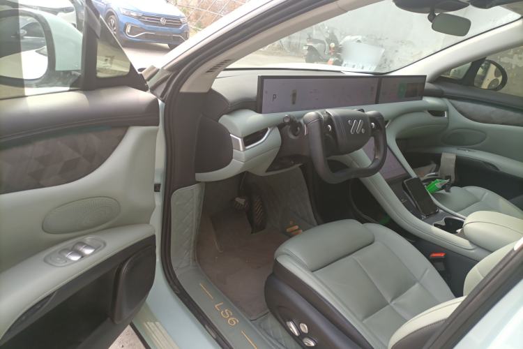 Used IM LS6 2023 Max Long-Range Version Driver Seat