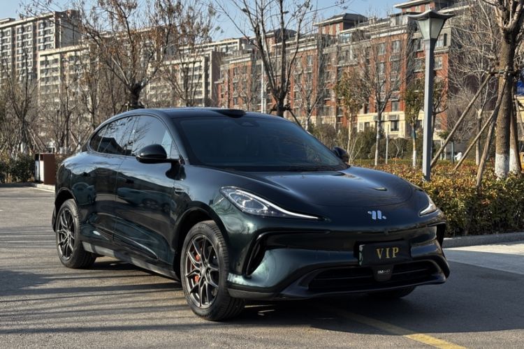 Used IM LS6 2023 Max Standard Edition Exterior 5