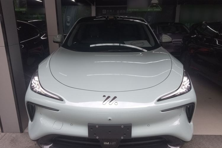 Used IM LS6 2023 Max Standard Edition Front