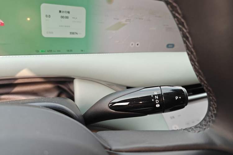 Used IM LS6 2023 Max Enhanced Performance Edition Gear Lever