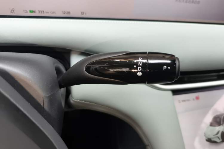 Used IM LS6 2023 Max Standard Edition Gear Lever