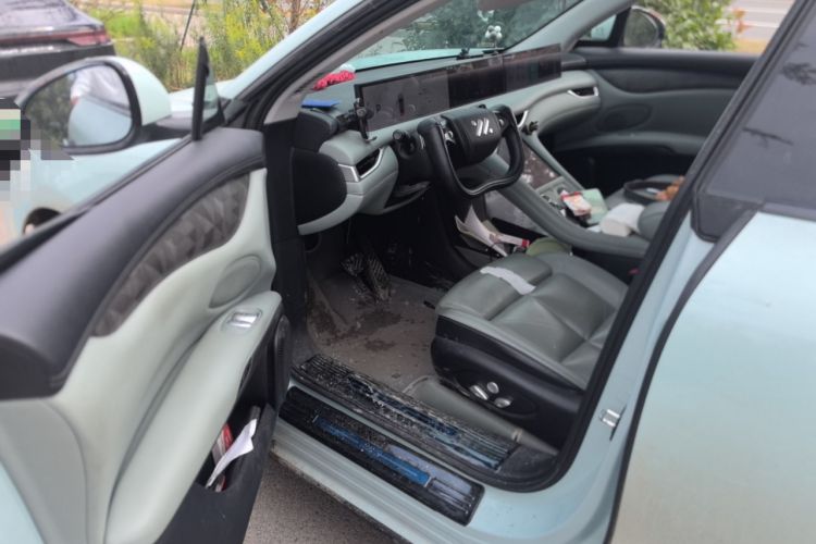 Used IM LS6 2023 Max Standard Edition Interior 3