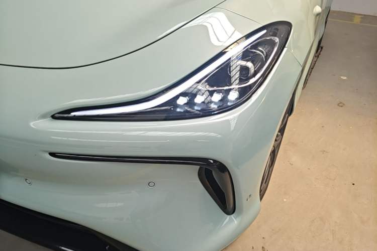 Used IM LS6 2023 Max Standard Edition Left Front Headlight